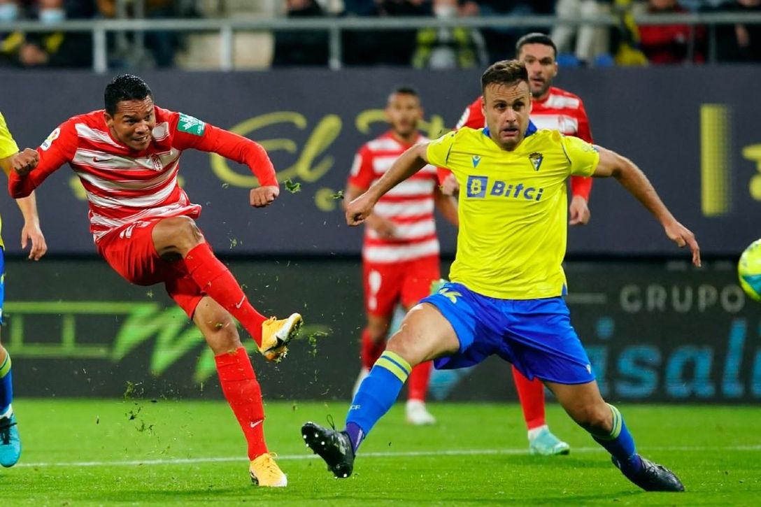 La "motivación" del Granada y Carlos Bacca