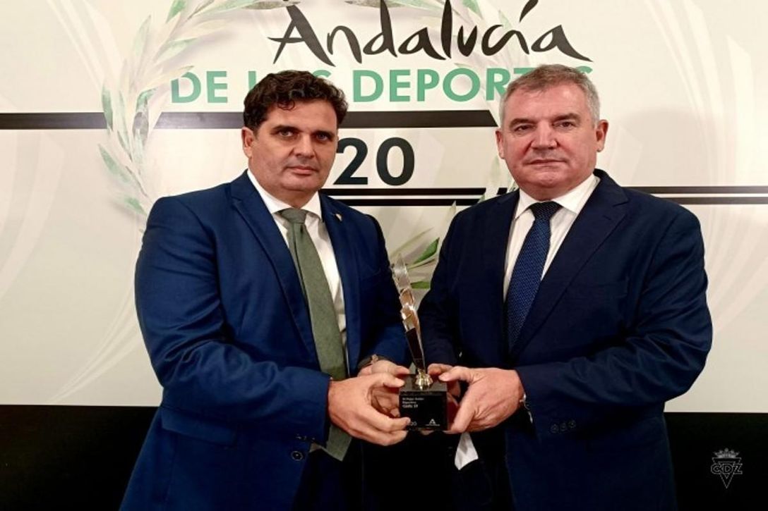 Vizcaíno habla del número de fichajes del Cádiz en enero