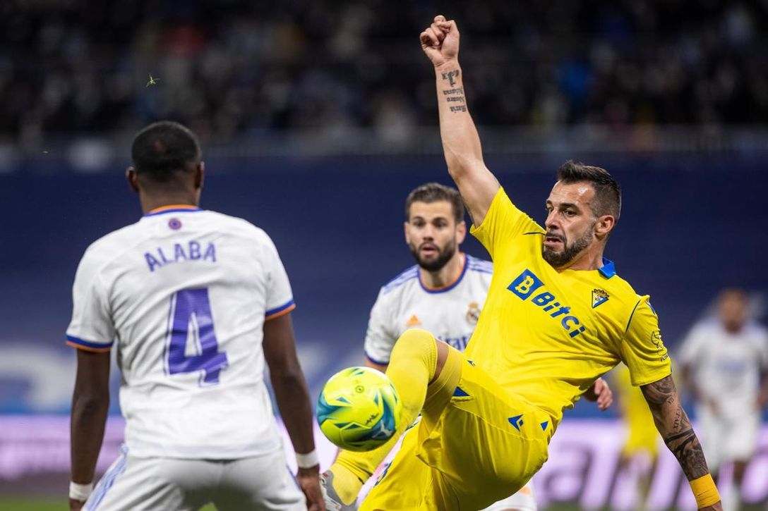 El Real Madrid sospecha más casos de coronavirus tras jugar contra el Cádiz