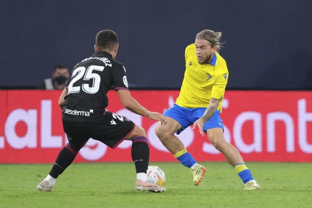 De fichar por más de medio millón, a salir cedido en enero