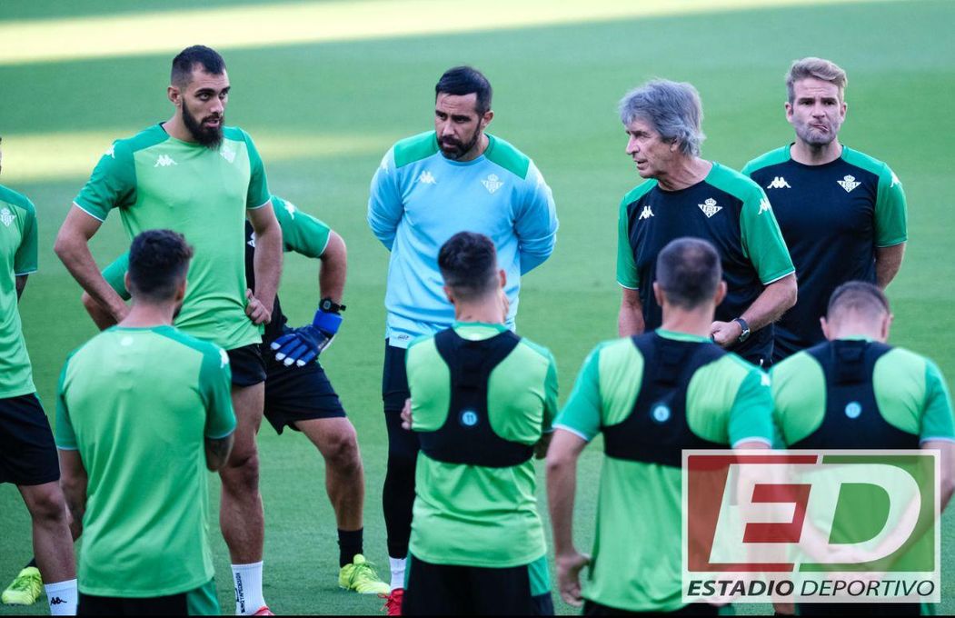 Precaución en el Real Betis antes de volver a los entrenamientos