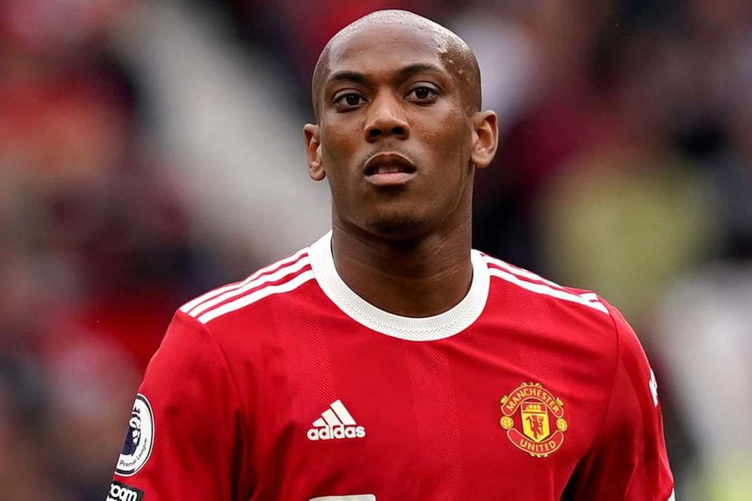 Tira y afloja: el Manchester United rechaza la oferta del Sevilla FC por Martial