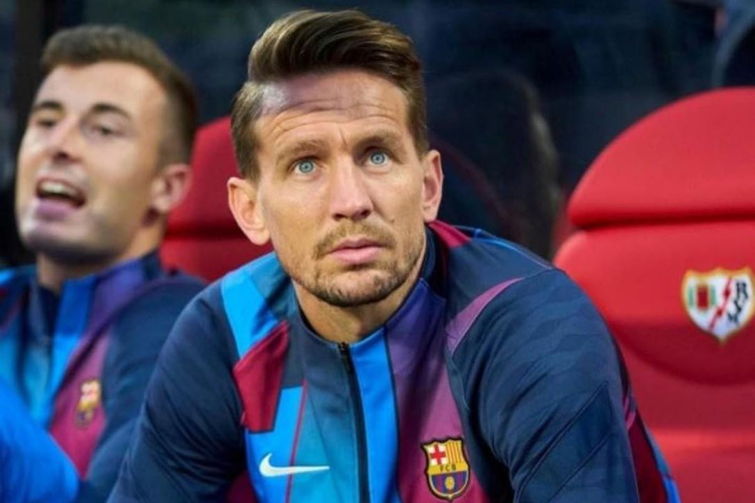 De Jong no responde, Alcácer dice 'no'... El dinero del Cádiz para cerrar al delantero