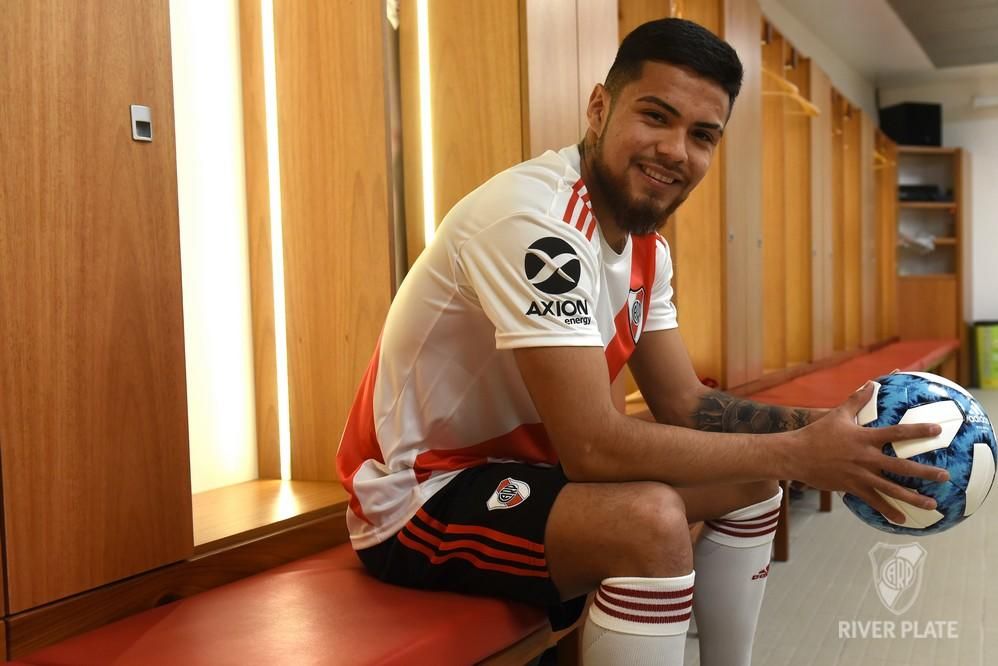 Toda la verdad sobre la supuesta oferta del Sevilla por Paulo Díaz, central de River Plate