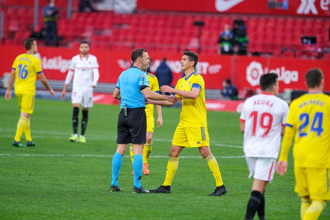 Los árbitros de la próxima jornada para los andaluces; el del derbi repite