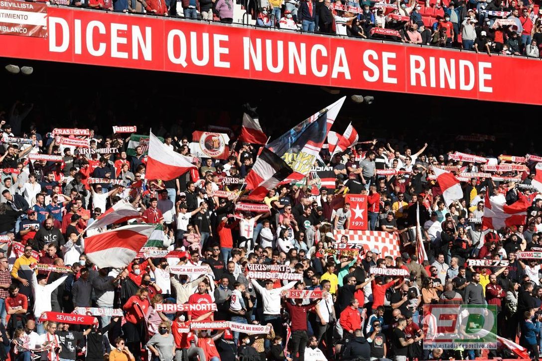 Biris Norte se rebela contra las restricciones de aforo y carga contra la clase política