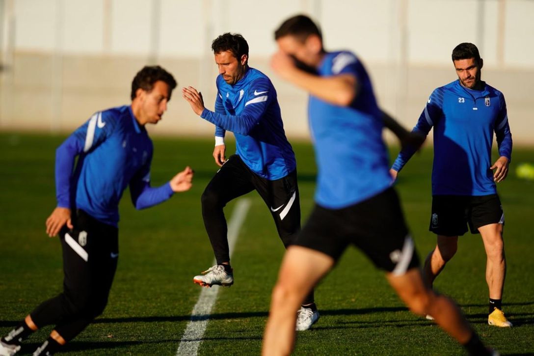 El Granada comunica dos nuevos positivos por coronavirus y la recuperación de los cuatro afectados anteriores