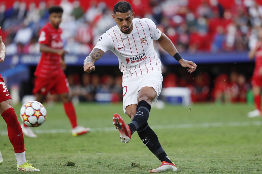 El Sevilla rechaza 30 millones por Diego Carlos, pero el Newcastle no se rinde...