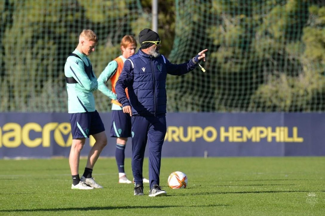Cervera sobre el partido ante Osasuna, la Copa del Rey, Fede San Emeterio...