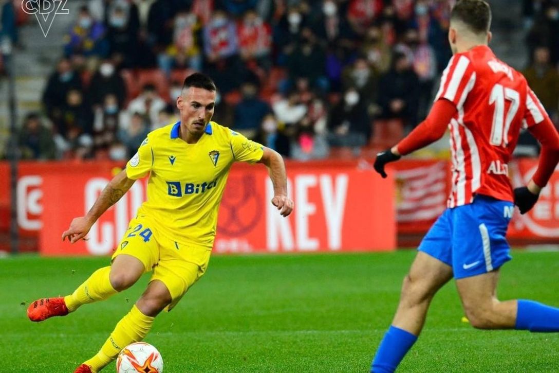 Sporting 0 - 0 Cádiz: La suerte de los penaltis sonríe al Cádiz que sigue vivo en la Copa