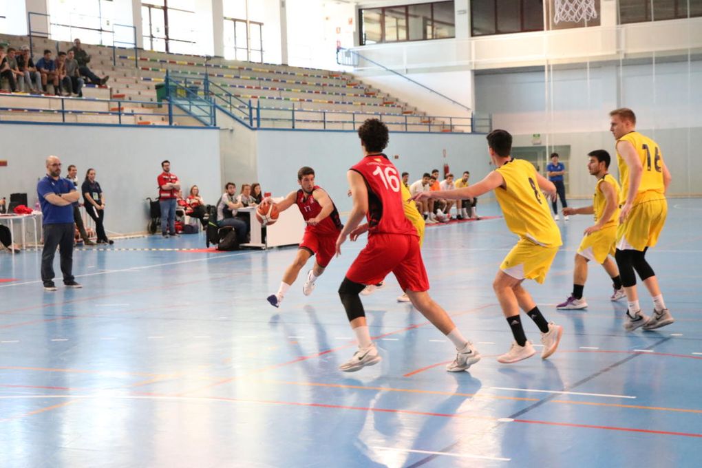 La US convoca ayudas por méritos deportivos universitarios