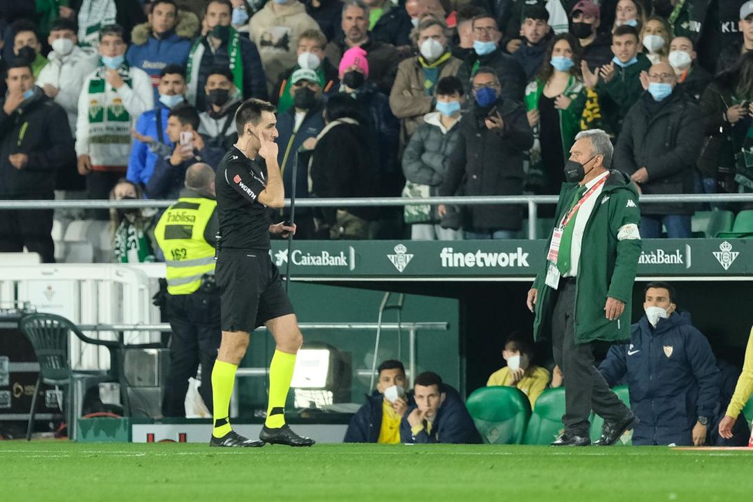 Ya se conoce la sanción al Real Betis por el grave incidente del derbi copero