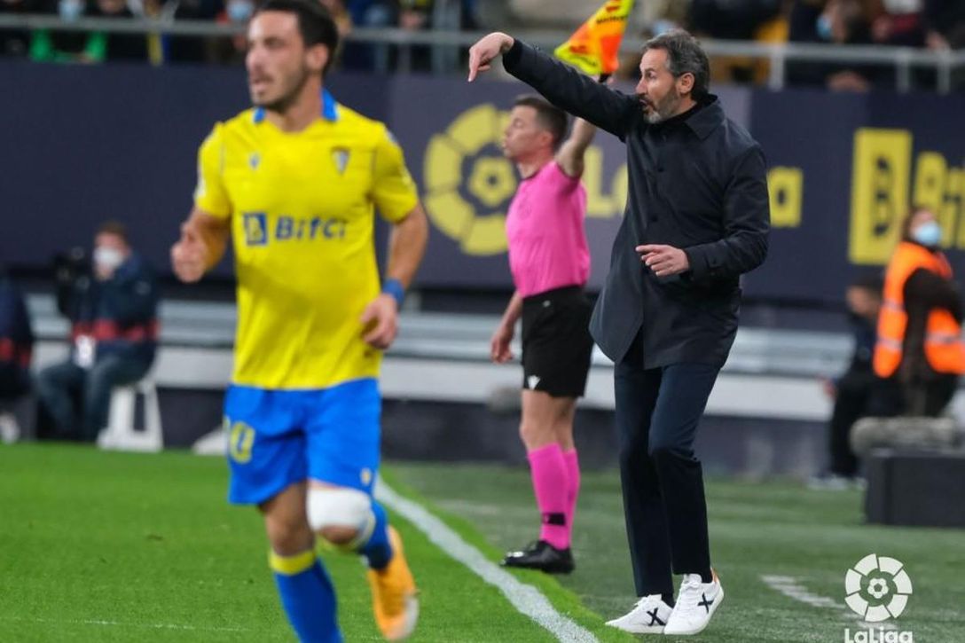 Vicente Moreno: "Debimos dejar el partido resuelto mucho antes"