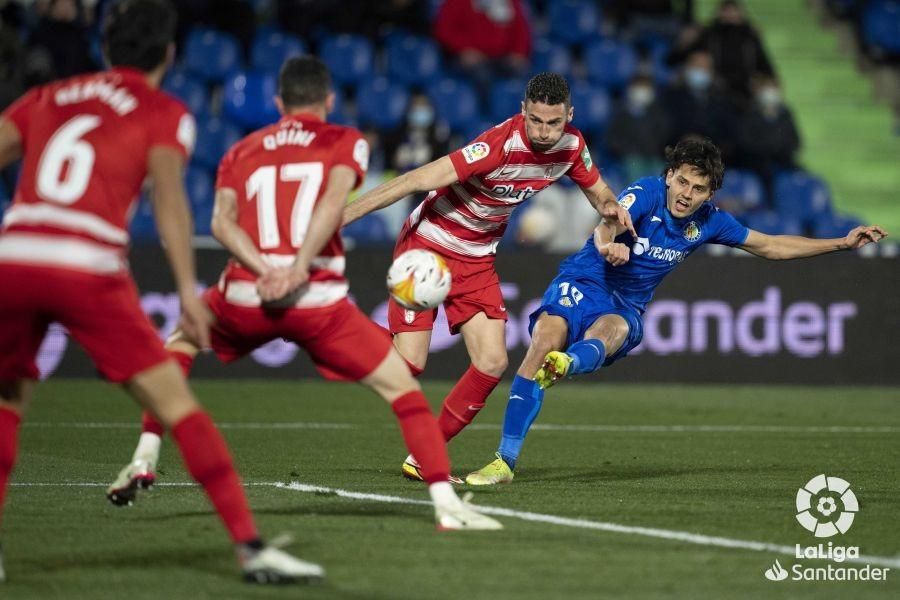 Getafe 4-2 Granada: El Granada se diluye en el Coliseum