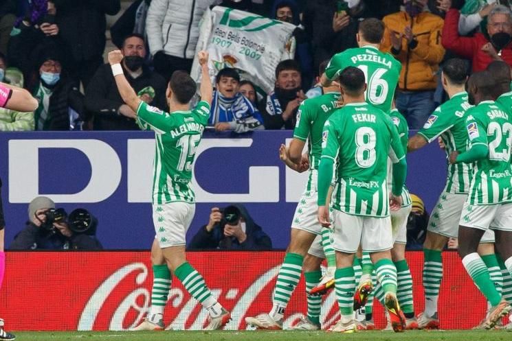 Espanyol 1-4 Real Betis: Exhibición verdiblanca para mirar hacia arriba