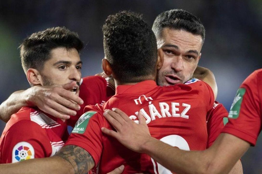 La plantilla del Granada deja atrás el resbalón de Getafe y se centra en Osasuna: "Esto no para"