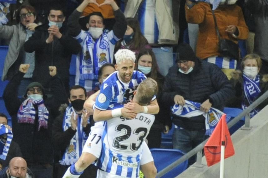 Real Sociedad, Sevilla, Turquía... Januzaj toma una decisión definitiva sobre su futuro