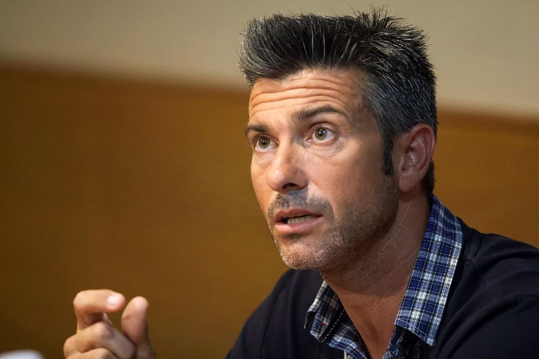 Al Málaga se le cae su primera opción para el banquillo