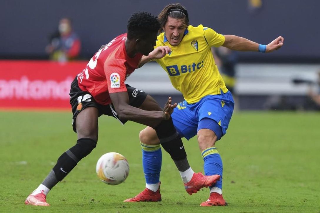 El motivo por el que Espino no ha ido con Uruguay y que podría acarrearle futuros problemas