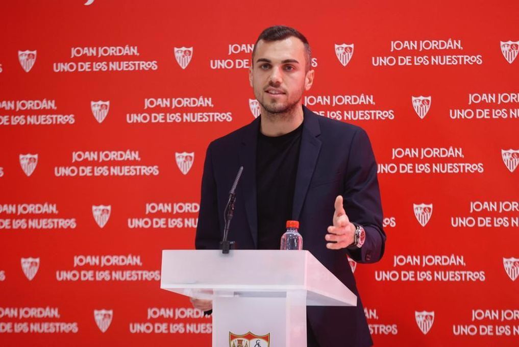 Jordán: "Para zanjar el tema, el agredido fui yo, luego cada uno tiene la clase que quiere tener"