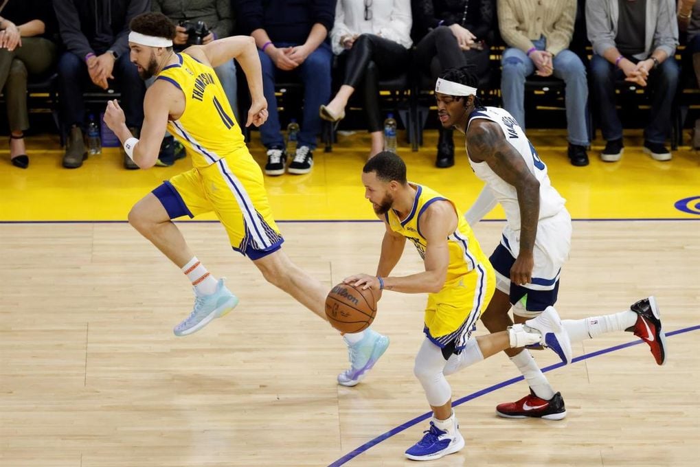 El resumen de la jornada NBA: Sixers y Warriors siguen al alza, Lakers echan de menos a LeBron