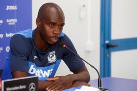 Nyom: "Me hubiera gustado seguir en el Leganés pero no pudo ser"