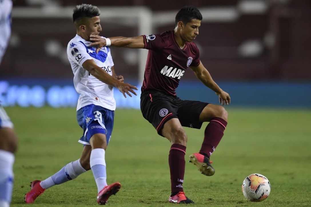 El otro central con el que apuntan que el Cádiz ha llegado a un acuerdo