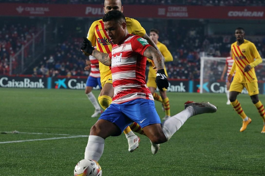 Todos pendientes en Granada del futuro de Machís