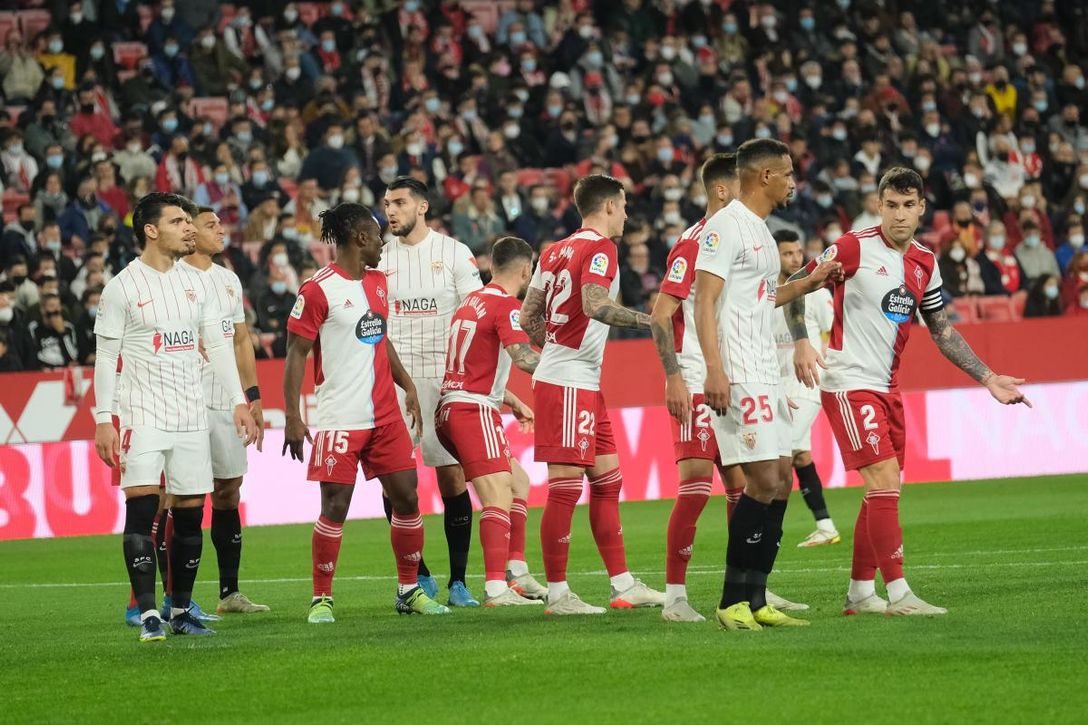 Un ejemplo de compromiso en el Sevilla: dispuesto a jugar con dolor