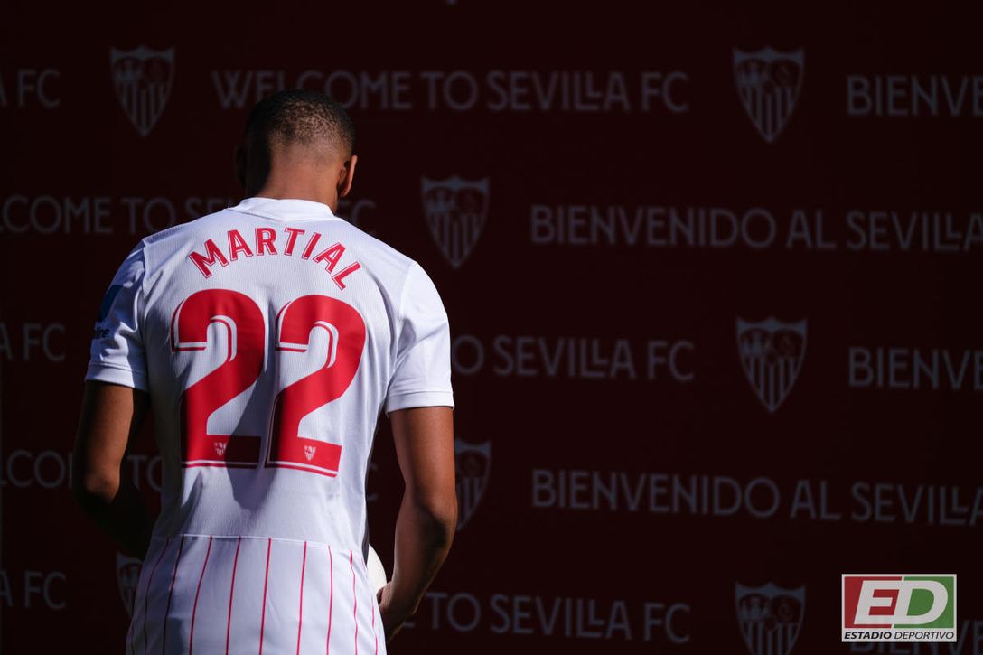 Martial por delante de Rafa Mir y hasta de En-Nesyri