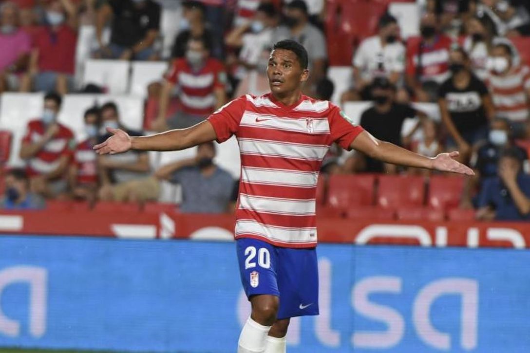 Bacca la lía en Granada y ésta es su versión de lo ocurrido