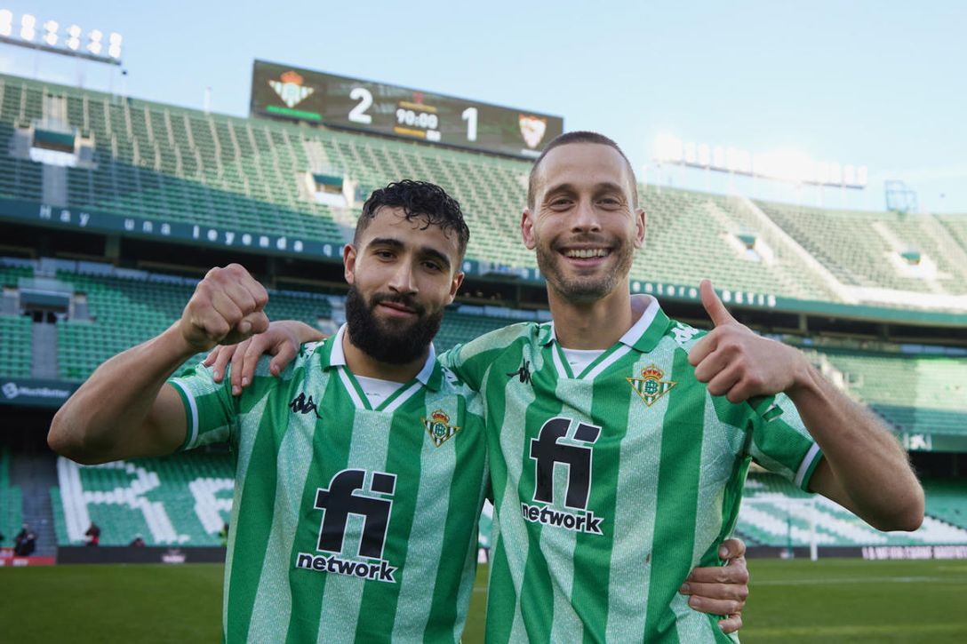 Un centenario, su plan de rotaciones (que involucra al único que le hace sombra) y el maratón en el Betis