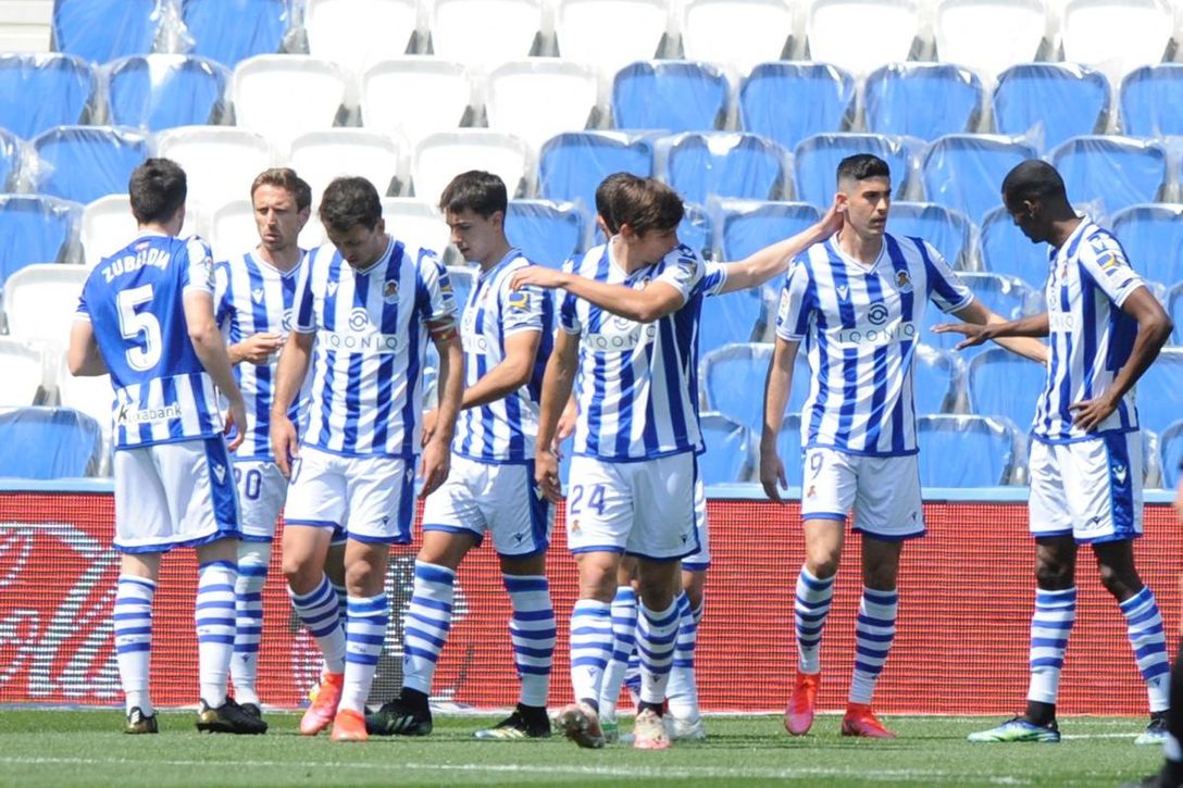 El niño que se hizo mayor con la camiseta del Granada