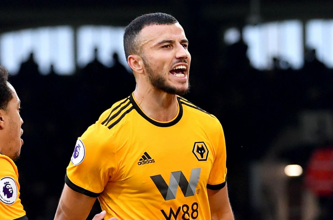 Saiss, una opción a coste cero que se pone en el objetivo sevillista