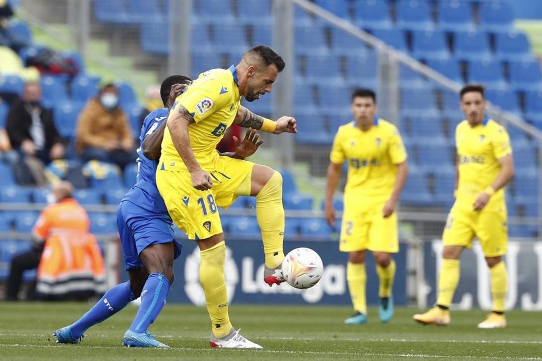 Seis victorias del Cádiz como local ante el Getafe en ocho partidos