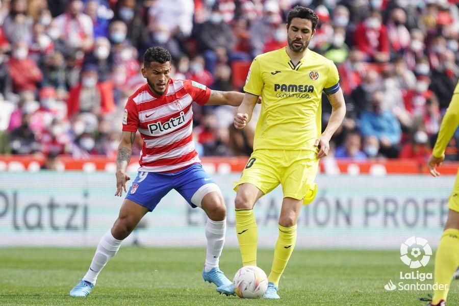 Granada 1-4 Villarreal: La falta de pegada condena a los rojiblancos