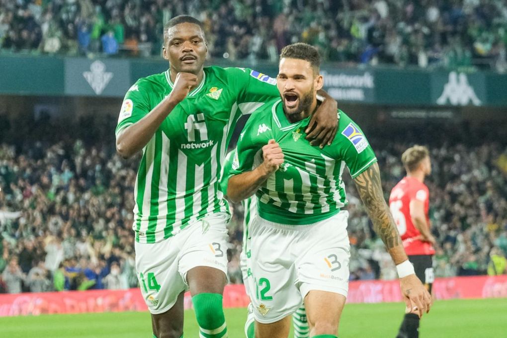 Real Betis 2-1 RCD Mallorca: Sale ileso tras jugar con fuego