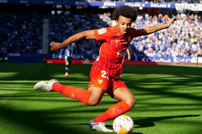 Martial, Koundé y Ocampos se unen a la lista de bajas para el derbi