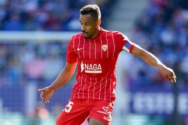 Mensaje a González Fuertes: "Hay que hablar, no todo puede ser tarjeta"