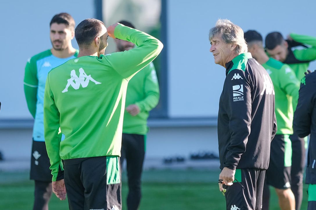 Pellegrini: "No sé cuántas bajas tiene el Sevilla pero estamos bastante igualados"