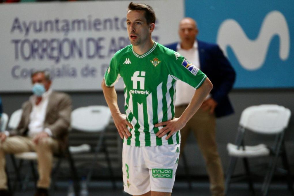 Movistar Inter 6-1 Real Betis Futsal: Set, partido y medio billete para Jaén