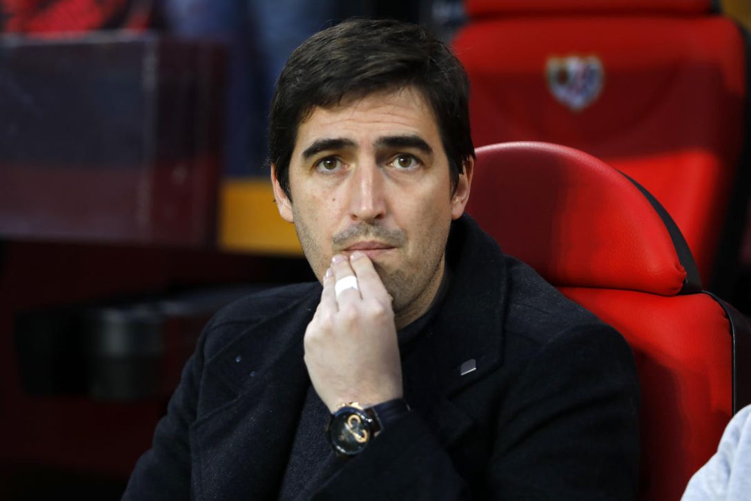 Iraola: "Tenemos que salir a ganar, creemos en la remontada"