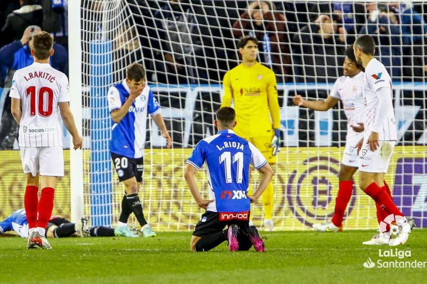 Alavés 0-0 Sevilla FC: El tren de LaLiga amenaza con irse y dejarle tirado en la parada de Bono