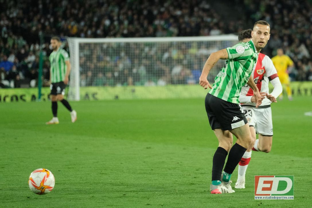 Sin sorpresas en el Betis a la hora de elegir al sustituto de Canales ante el Atlético