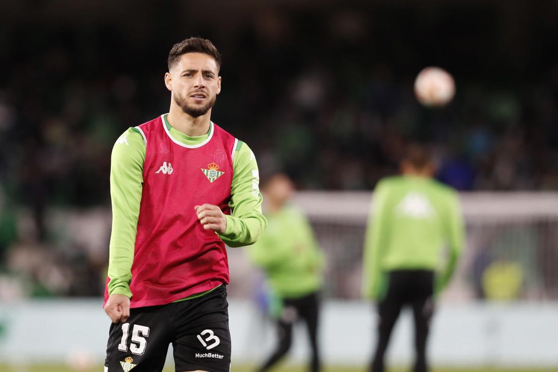 Álex Moreno, obligado a parar