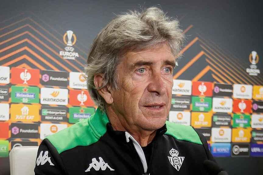 Pellegrini dibuja el tipo de partido que el Betis espera ante el Eintracht y se moja sobre la renovación de Joaquín
