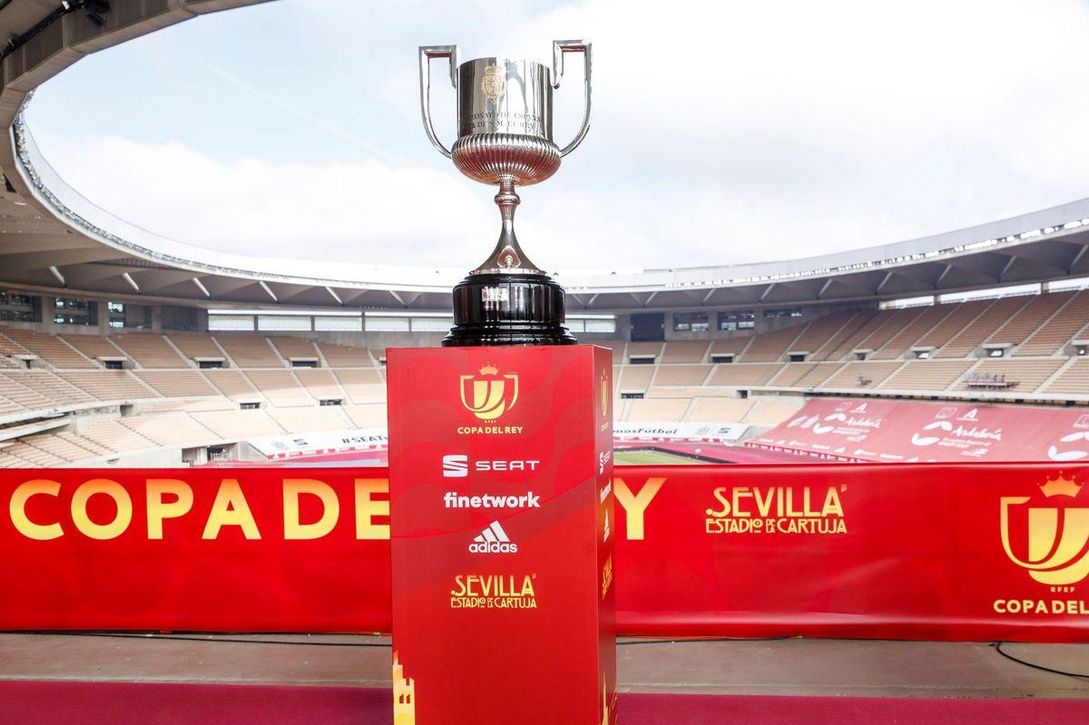 Reunión de Betis y Valencia en la sede de la RFEF para ultimar los detalles de la final de Copa en La Cartuja