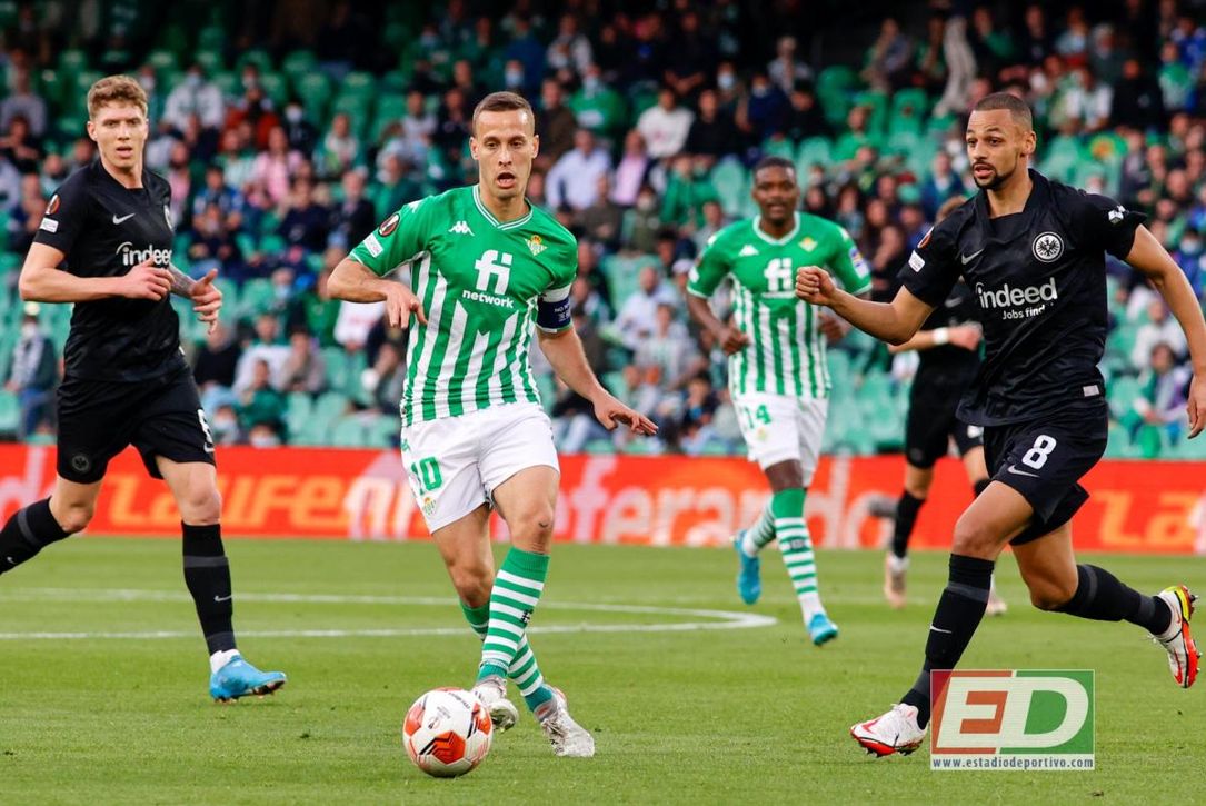 La lectura táctica de Canales para explicar la derrota del Betis ante el Eintracht de Frankfurt