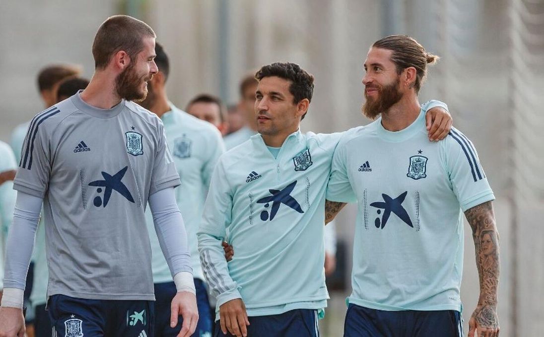 Navas abre las puertas a Sergio Ramos: "Sería algo muy bonito volver a jugar juntos en el Sevilla, nada es imposible"