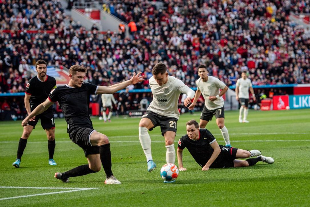 Le hizo un destrozo al Betis y los grandes se peleaban por él, pero dice adiós a la temporada, casi a 2022 y... ¿al Mundial?